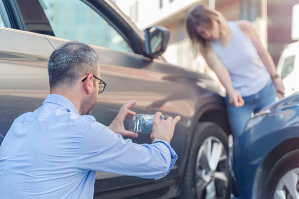 Professional Sr22 Insurance technician working in Gilberts, IL